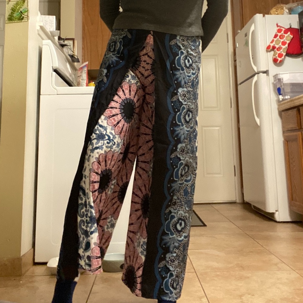 Floral Cape Pants
